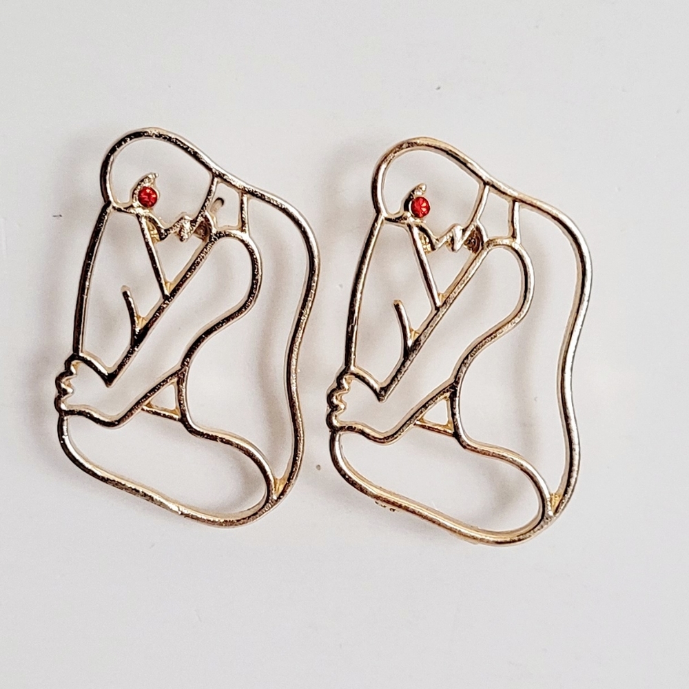 Abstract Silhouette Earrings💫